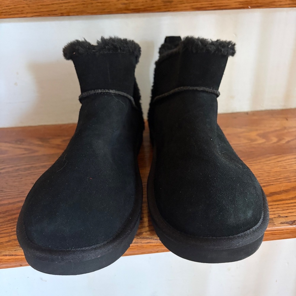 Koolaburra by UGG Victoria Mini Black Suede Faux Fur Boots Womens 11